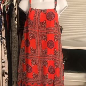 Lulu’s orange dress